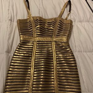 🌟 the cutest gold BCBG dress 🌟